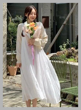 HOTPING - Spaghetti-Strap Long Crinkled Dress<br><span style='text-align: center;'>$55.5 yesstyle.com</span>