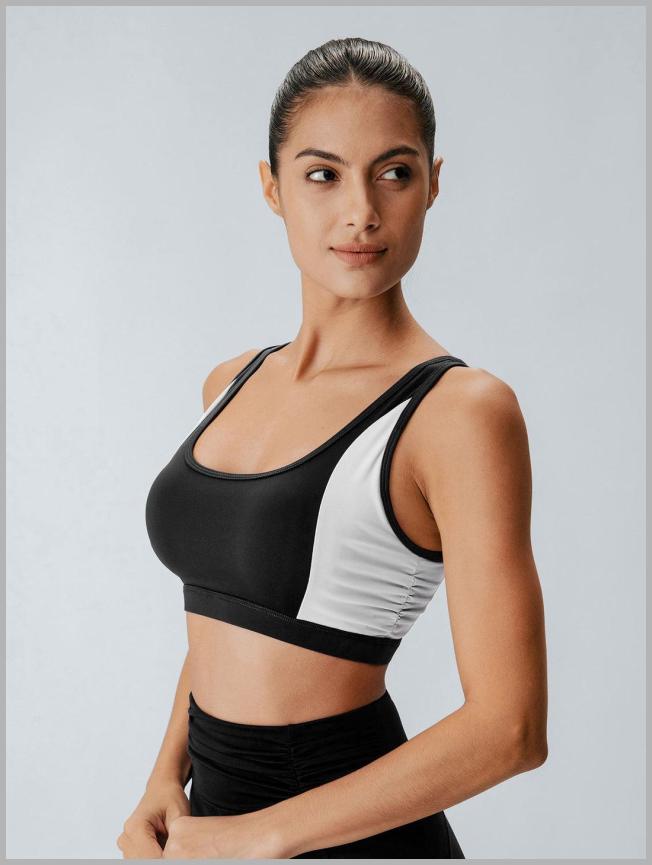 Black Side Contrast Sports Bra & Reviews - Black - Sustainable Yoga Tops | Black / M Price Integrity Rank ( 0 )